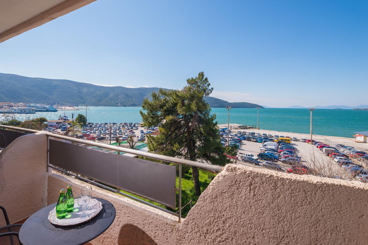 Jolly Hotel Igoumenitsa Bagian luar foto