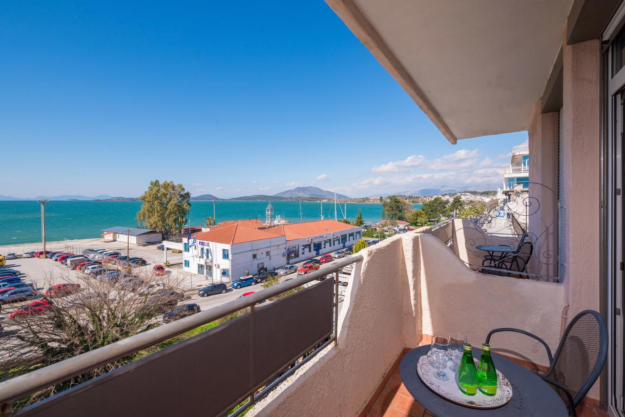 Jolly Hotel Igoumenitsa Bagian luar foto