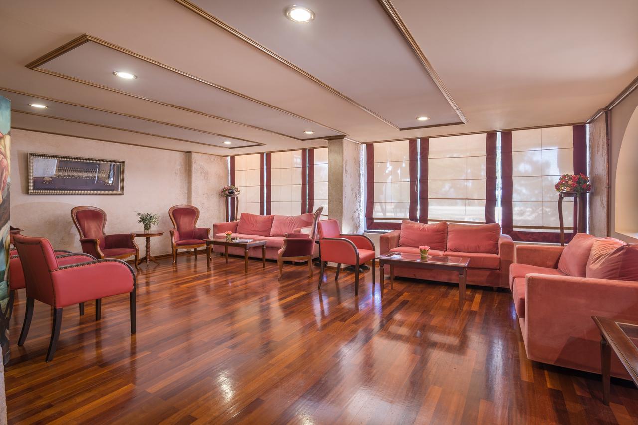 Jolly Hotel Igoumenitsa Bagian luar foto