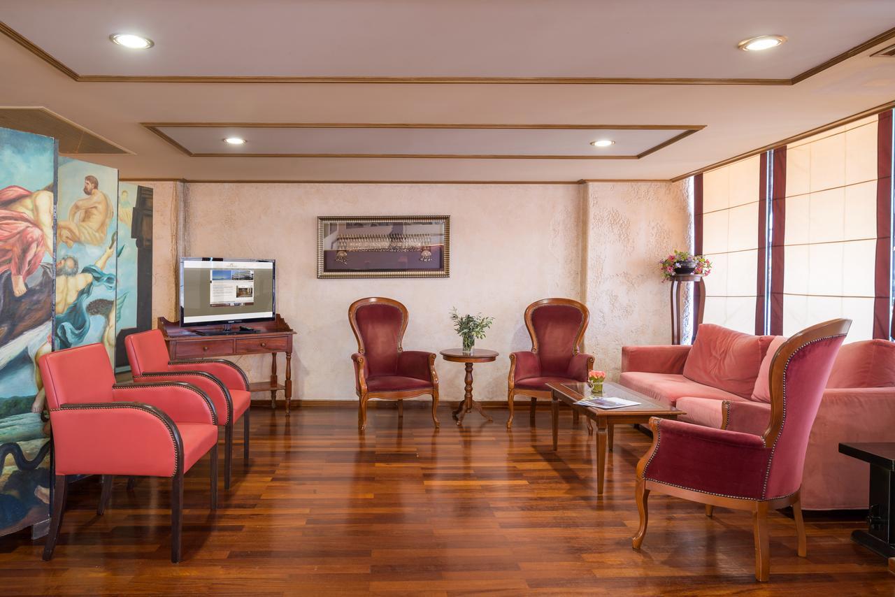 Jolly Hotel Igoumenitsa Bagian luar foto