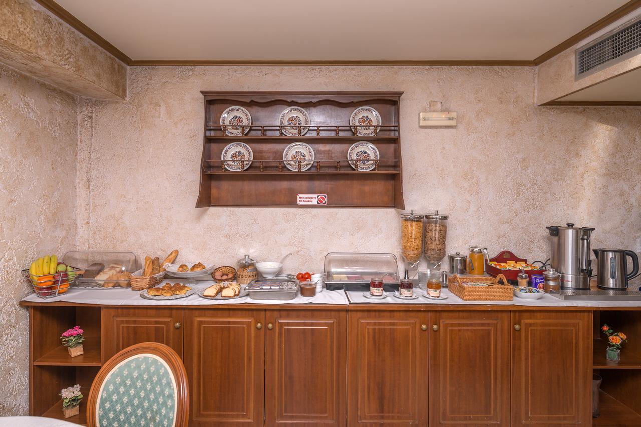 Jolly Hotel Igoumenitsa Bagian luar foto