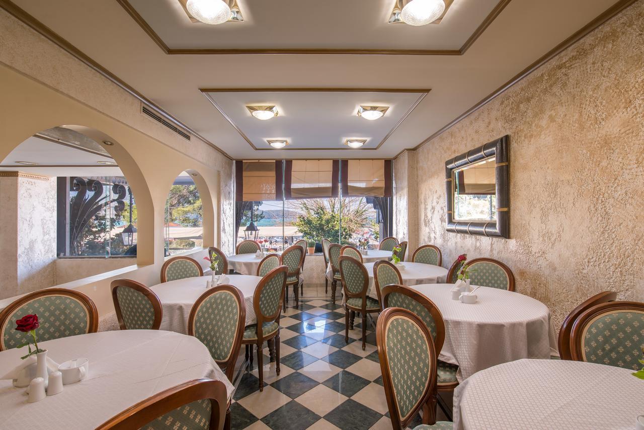 Jolly Hotel Igoumenitsa Bagian luar foto