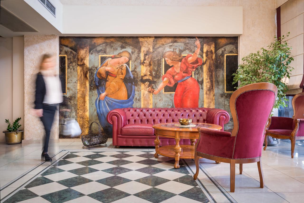 Jolly Hotel Igoumenitsa Bagian luar foto