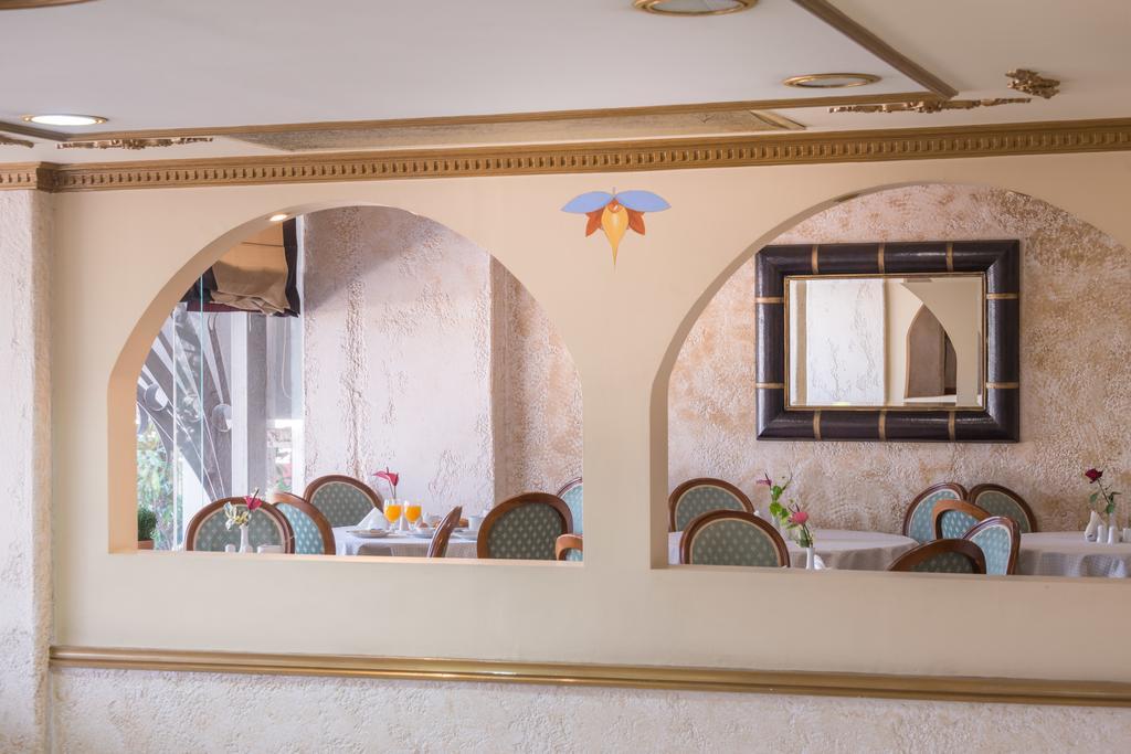 Jolly Hotel Igoumenitsa Bagian luar foto